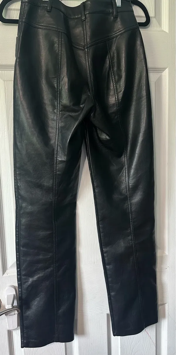 Wilfred Aritzia Rebel Vegan Leather Pants - Image 7
