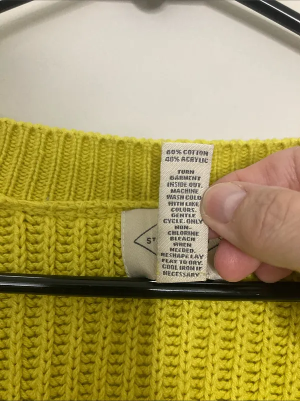 St. John's Bay Neon Yellow Cable Knit V-Neck Cardigan S - Image 3