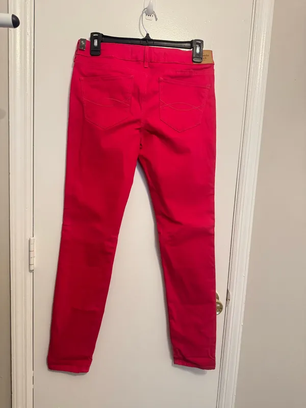Abercrombie & Fitch Women Velvet Pants Pink 6/28 W Skinny Zip - Image 2