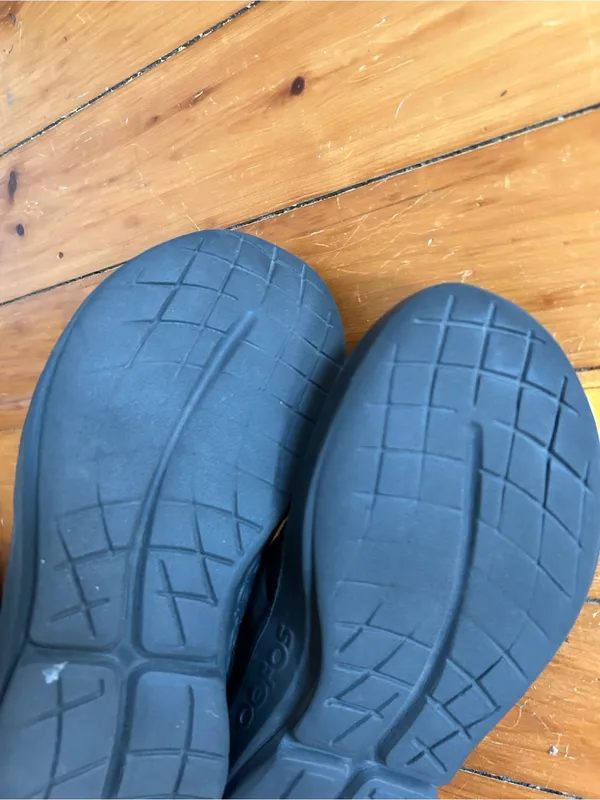 ☀️3/$25 Oofos Oomg Low Gray/Black Comfort Slip On Shoes 8.5 - Image 5