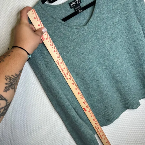 NY&CO Womens Sage Green Lambswool Blend V-Neck Pullover Sweater Large C233 - Image 5