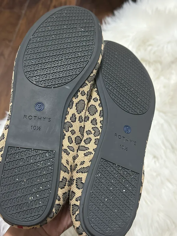  ROTHYS round toe washable cheetah flats  - Image 3
