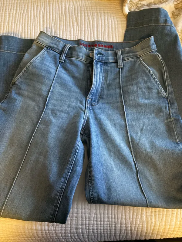 Lucky Brand Wide Leg Jeans - Image 3