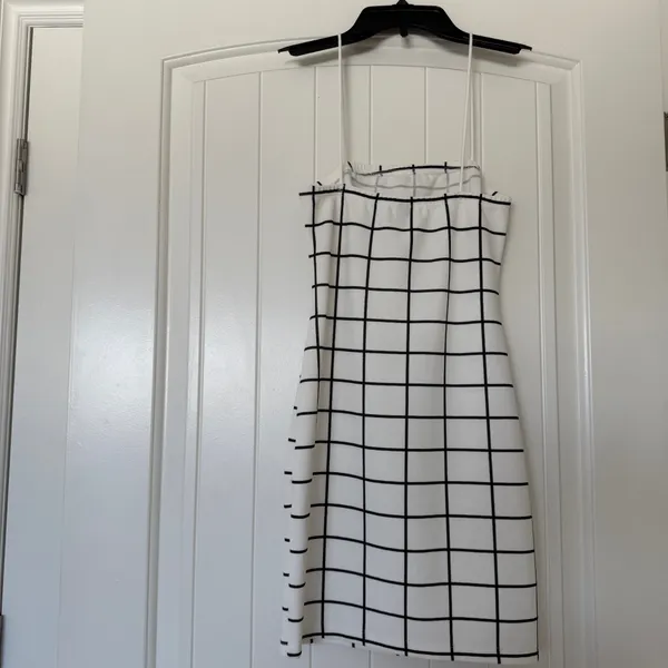 🤍 Y2K SHEIN Black & White Grid Print Spaghetti Strap Mini Dress | Monochrome Windowpane Bodycon Tube Dress | Coquette Minimalist XS - Image 2