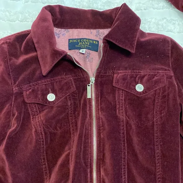 Vintage Juicy Couture Velour Tracksuit 2-piece set - Image 8
