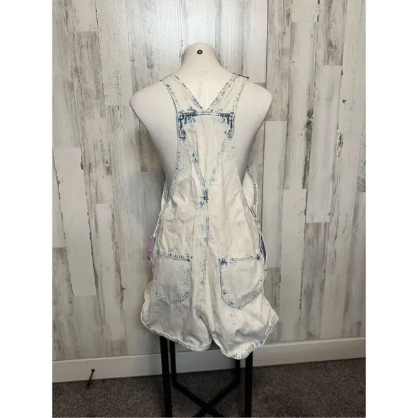 Wild fable overalls shorts size medium - Image 6