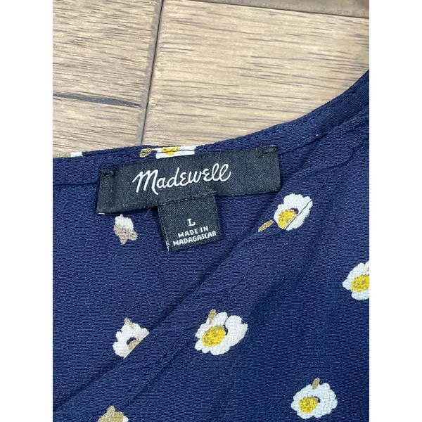 Madewell Size L Navy White Floral V Neck High Low Rayon Top - Image 2