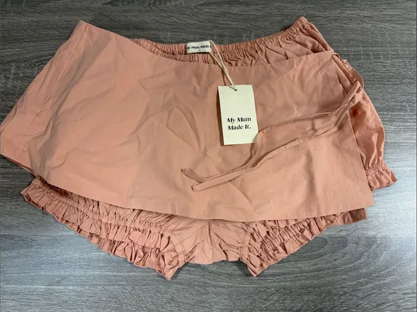 My Mum Made It Wrap Bloomer Shorts Peach - Image 3