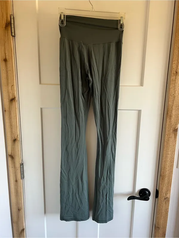 aerie Olive Wide-Leg Yoga Pants - Image 2