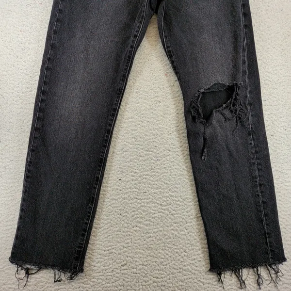 Levis Premium Wedgie‎ Straight Jeans Black Distressed Raw Hem 28x28 34964-0146 - Image 8