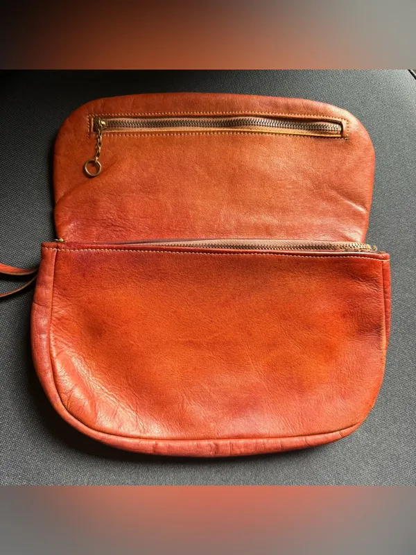 Vintage Fold Over Leather Clutch in Fair Condition - Image 2