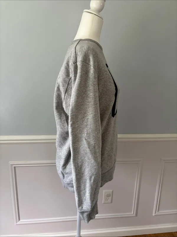 GAP Gray Logo Sweatshirt Size Small (Oversized Fit) Cozy Casual Athleisure - Image 6