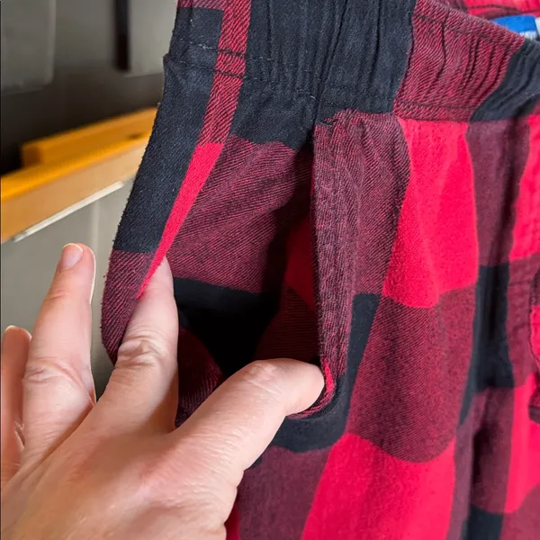 Old Navy Red & Black Buffalo Plaid Flannel Pajama Pants | Unisex | Size Medium - Image 5