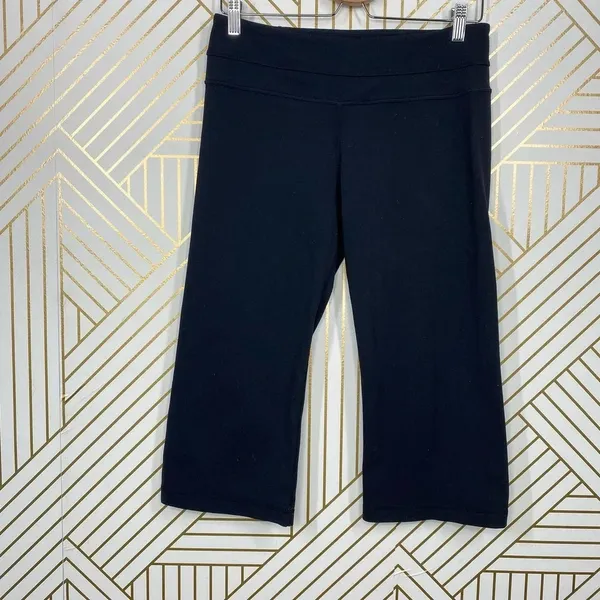 Lululemon Groove Crops‎ Black Reversible - Image 3