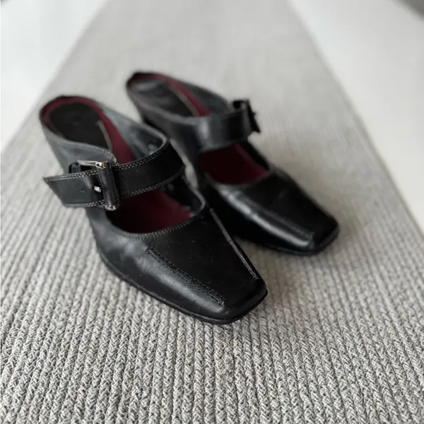 Vintage Merona Black Leather Silver Buckle Square Toe Maryjane Block Heels Shoes - Image 2