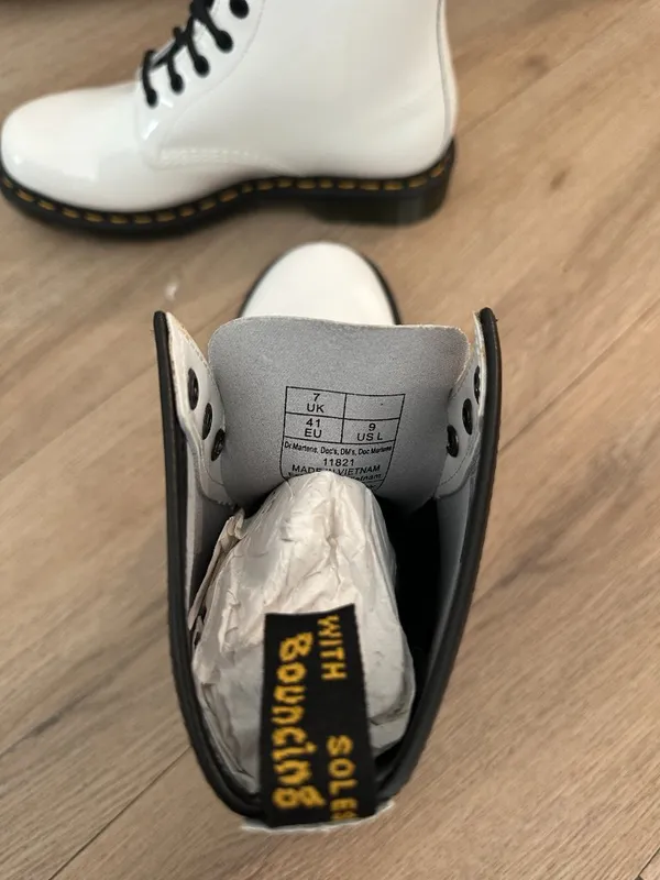 DR.Martens 1460 Patent Leather Lace Up Boots in White Patent Leather US 9 - Image 7