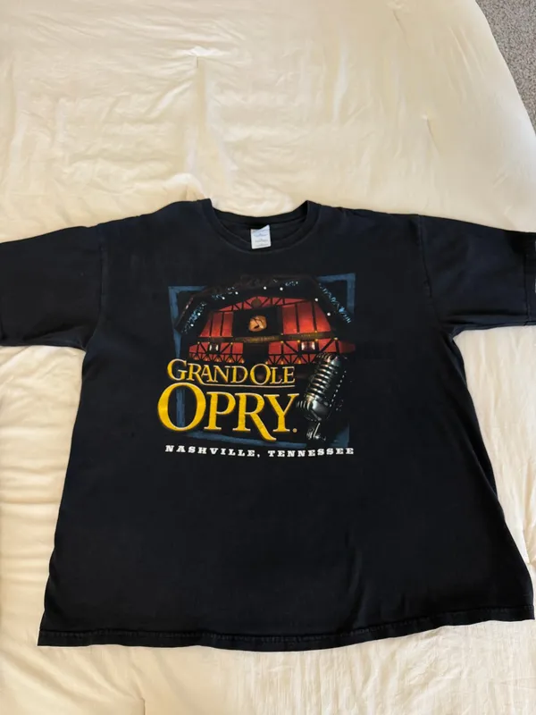 Gildan Grand ol opry graphic tee - Image 3