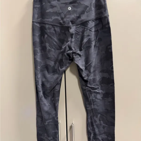 Lululemon Athletica Black Camo Capris - Image 3