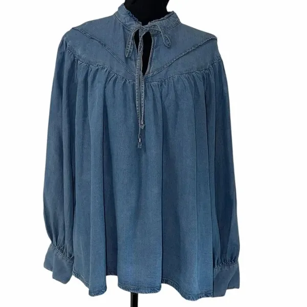 Zara Denim Blue Flowy Jeans Top(Size Large) - Image 2