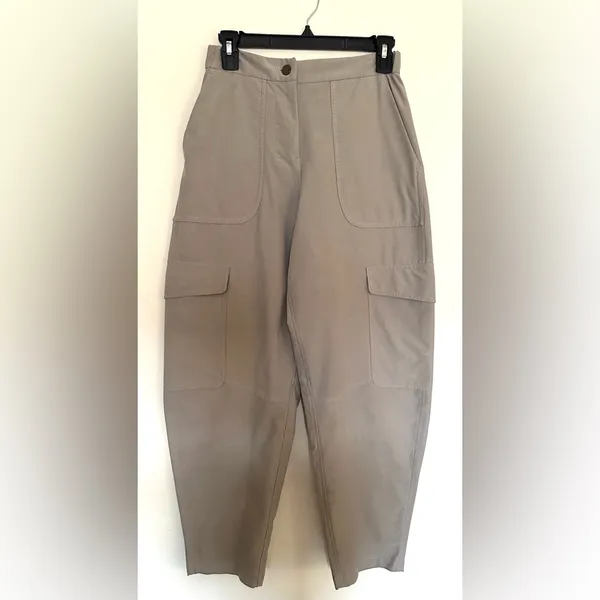 Lululemon Light Utilitech Beige Cargo‎ Pants Women’s Pocket High Rise Sz 25 - Image 2