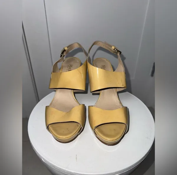Max Mara Tan Patent Heels/ 7.5 - Image 3