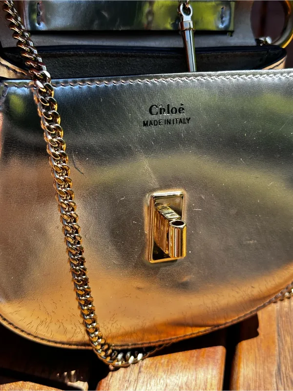 Chloé Drew Micro Metallic Silver Leather Crossbody Bag Gold Hardware Italy - Image 10
