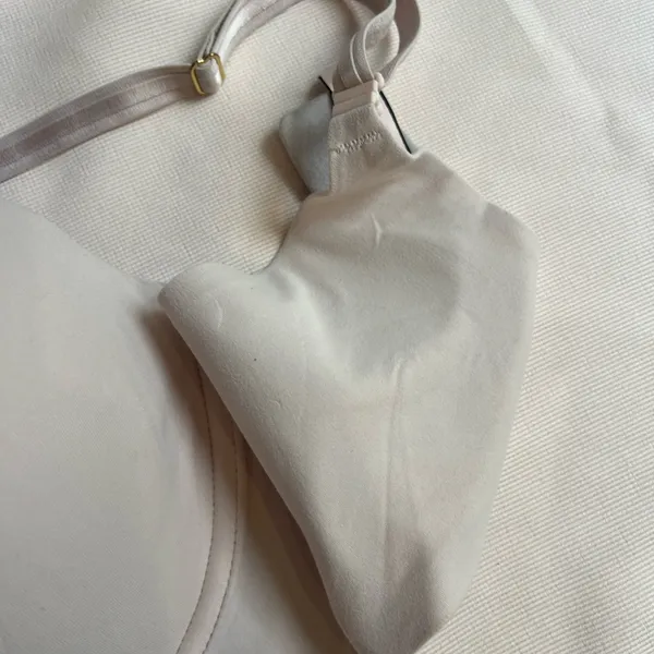 Victoria's Secret Cream T-Shirt Bra with Molded Cups - Image 6