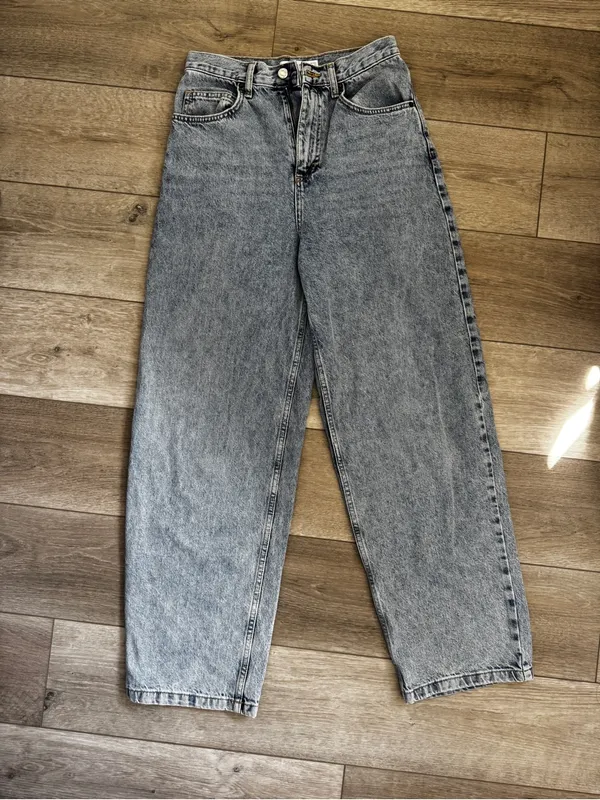 Topshop Light Blue Boyfriend Jeans - Image 4