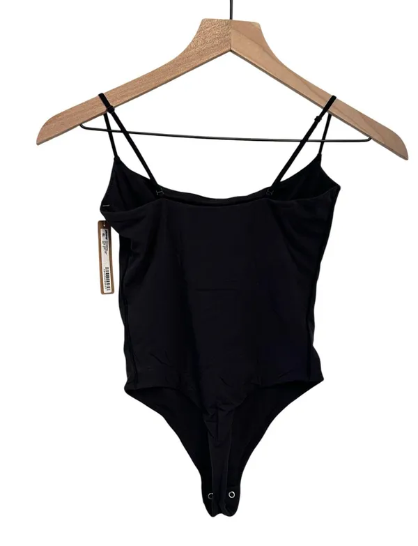 SKIMS Fits Everybody Cami Bodysuit Black NWT small - Image 3