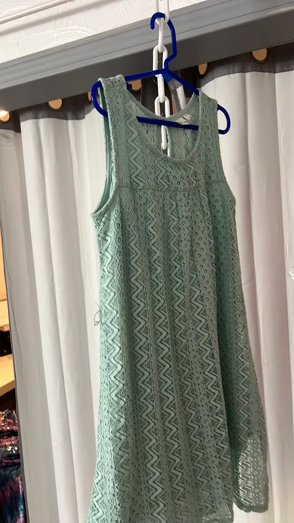 Little girls dress - Image 2