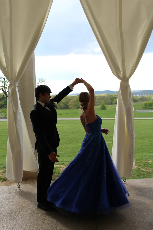 Jovani Prom Dress - Image 4