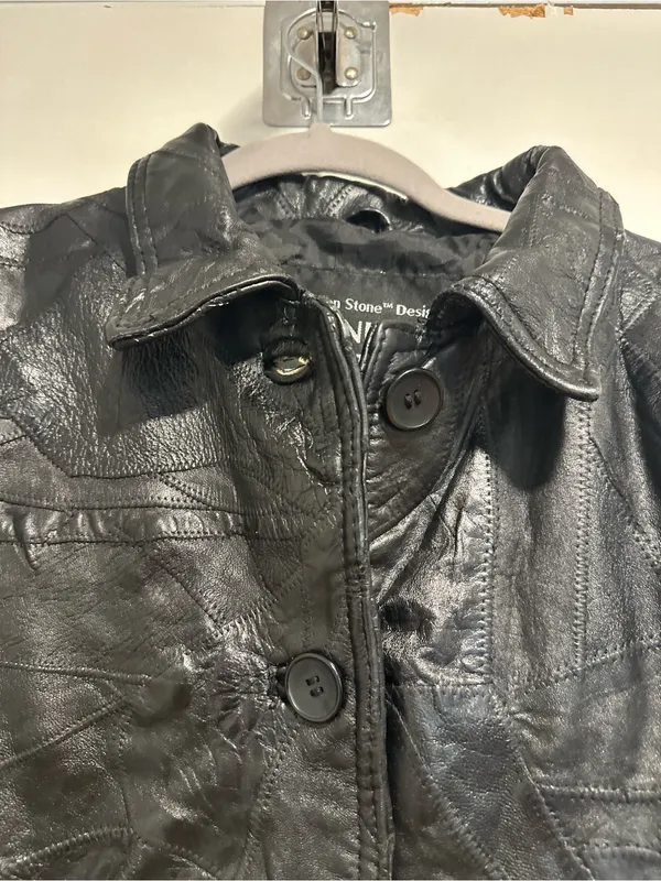 VTG 90s Giovanni Navarre SzL black leather patchwork Button cropped biker jacket Size L - Image 10