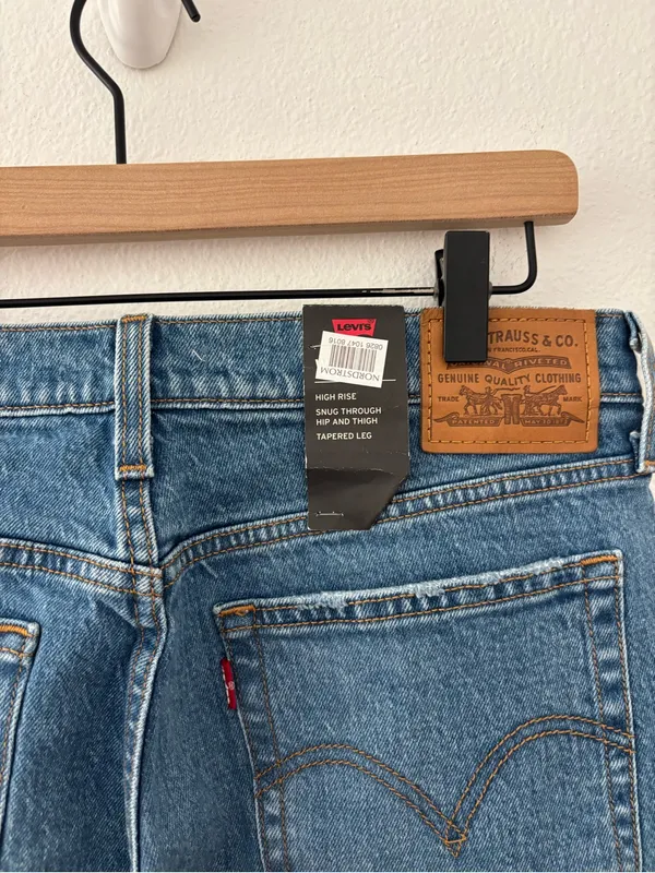 Levi’s wedgie jeans new nwt - Image 3