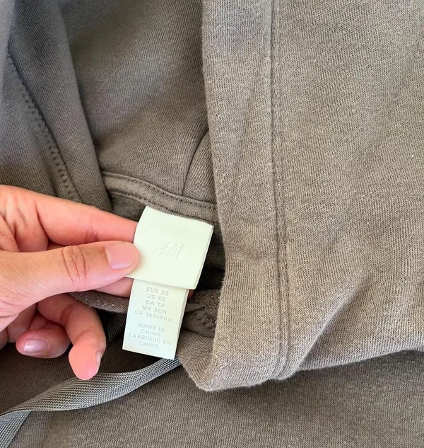 H&M Brown Boxy Hoodie - Image 3