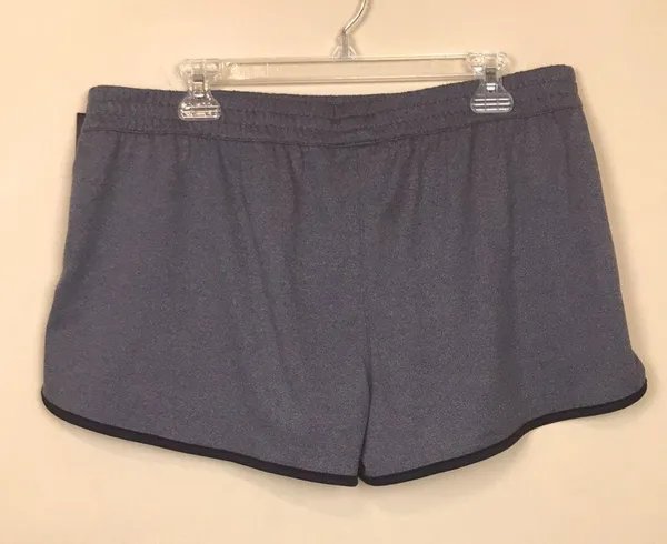 NWT Under Armour Women’s HeatGear Gray Black Athletic Gym Workout Shorts - Image 6