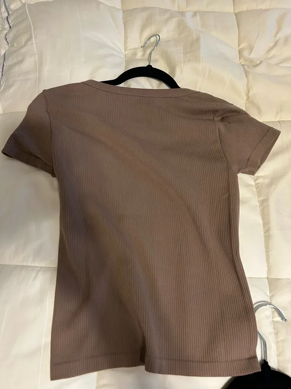 No Boundaries Short sleeve brown - Image 3