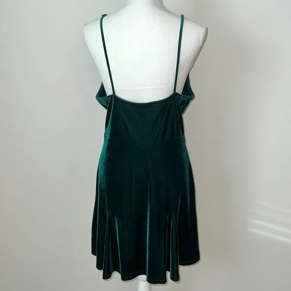 90s vintage Victoria’s Secret Velvet Party Dress - Image 3