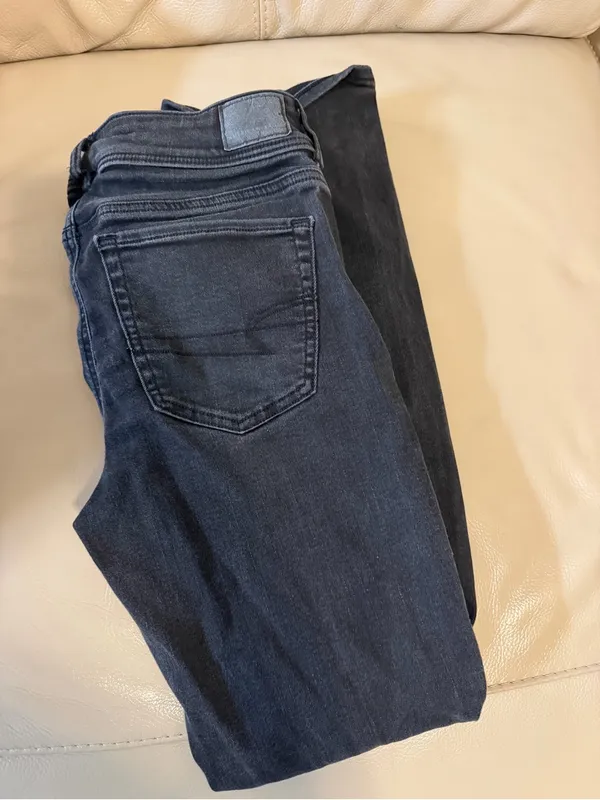 American Eagle Outfitters Black Flare Jeans - Image 5