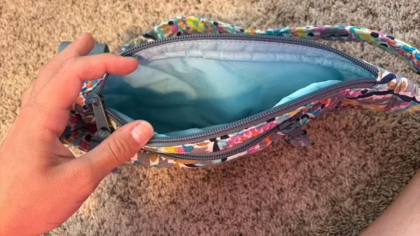 Vera Bradley colorful kaleidoscope print crossbody - Image 4
