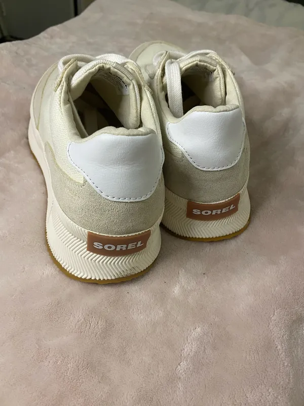 Sorel Women Out N About III City Waterproof Sneakers Size 10 - Image 3