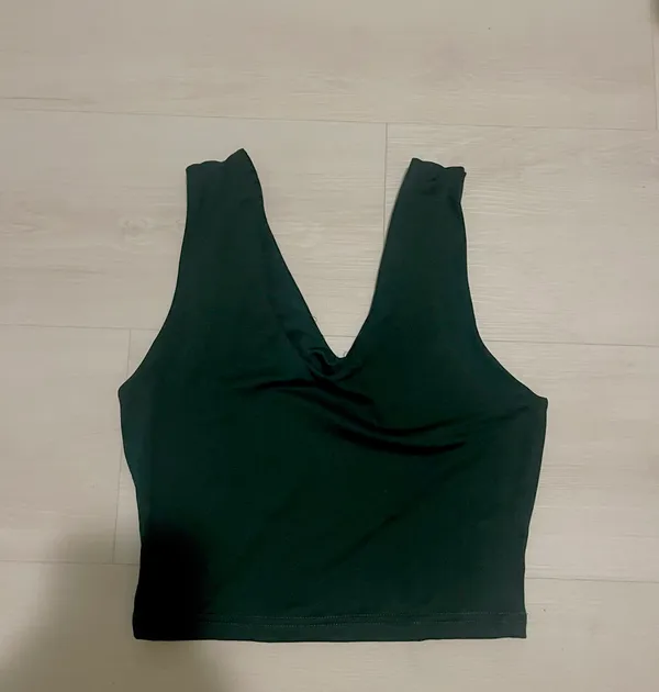 Cropped Fitted Tank Top Green - Image 4
