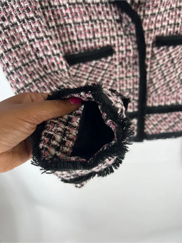 Helene Berman Pink and Black Bouclé Tweed Jacket - Image 8