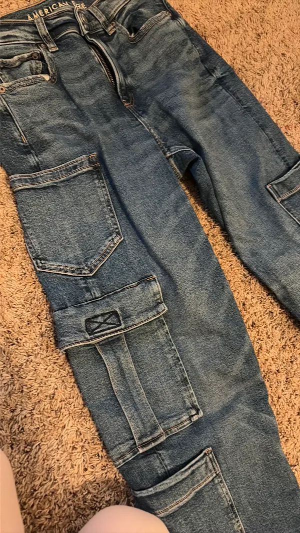 American Eagle Cargo Jeans Outfitters High-Waisted Baggy Wide-Leg - Image 2