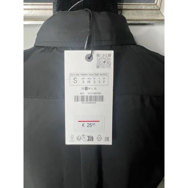 NWT Zara Black Cropped Button Down Top Small - Image 5