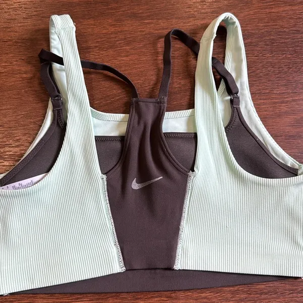Nike sports bra - Image 3