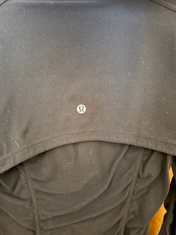 Lululemon Zip-Up Jacket - Image 3