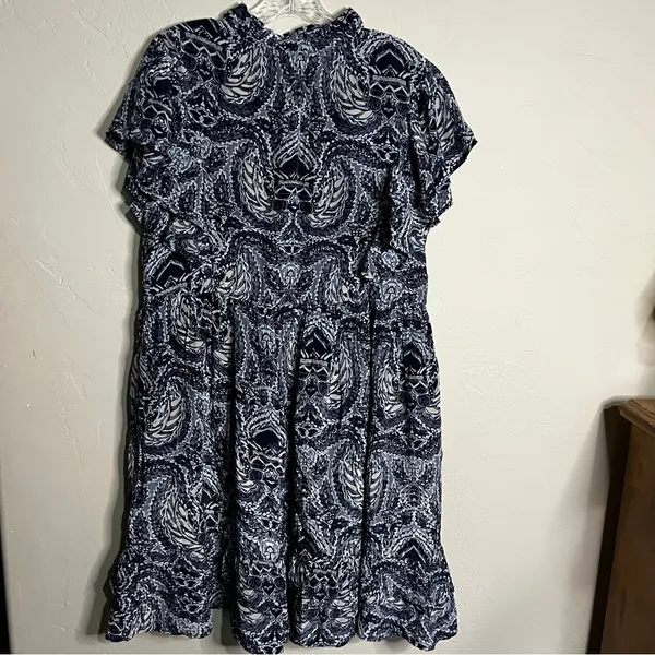 Sundance Sky Navy/White Flutter Sleeve Tiered Ruffle Boho Viscose‎ Dress - Image 12