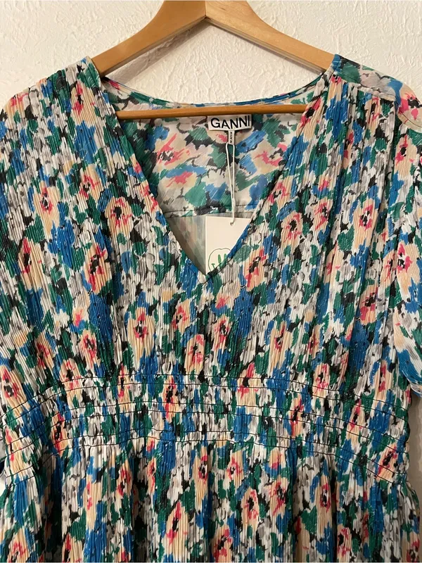 NWT Ganni Floral Pleated Georgette Blue V-Neck Puff Sleeve Midi Dress 40, Large - Image 5