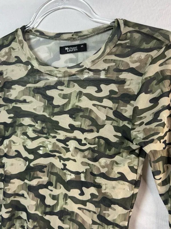 Michael Lauren Otis Long Sleeve Tee in Camo NWOT - Image 3