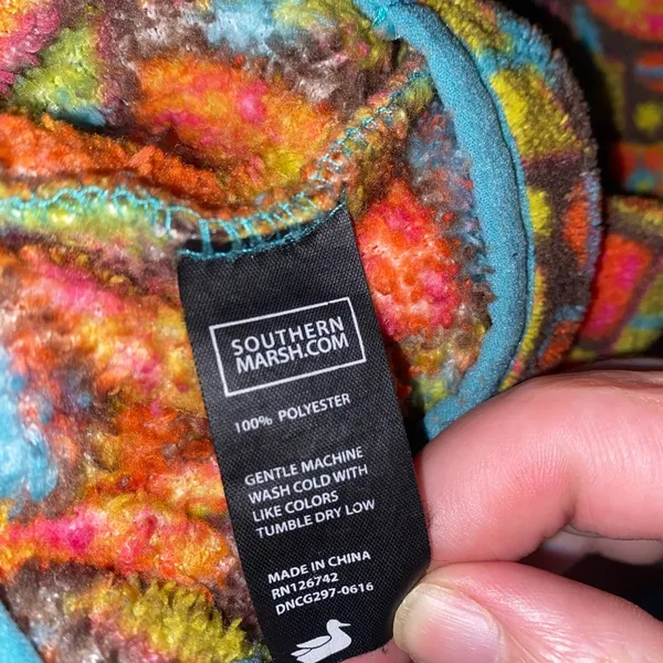 Southern marsh presents fleece size medium - Image 8
